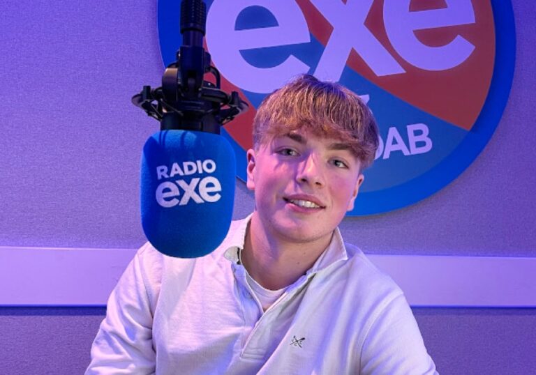 Devon teenager joins Radio Exe as newsreader at 16 years old
