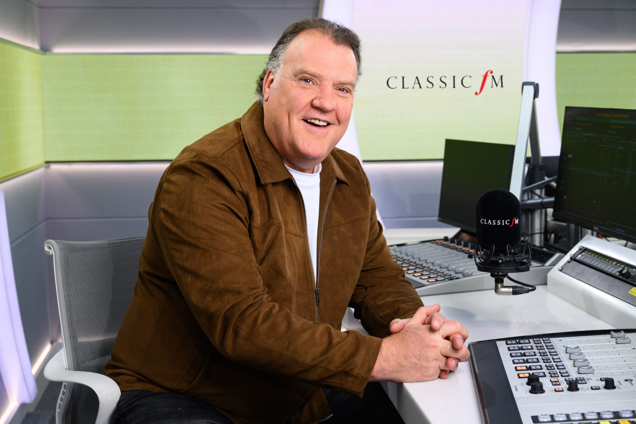 Sir Bryn Terfel hosts new Classic FM series