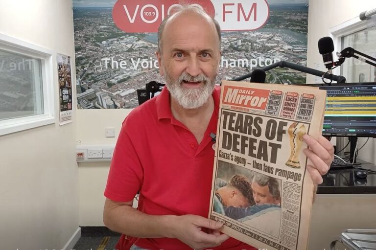 Voice FM raffles Gazza tears paper for studios