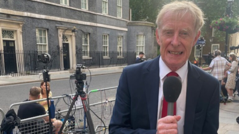 Former BBC reporter Paul Rowley returns to commercial radio