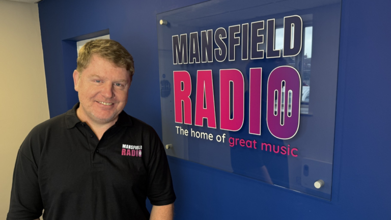 Sean Goldsmith gets Breakfast at Mansfield Radio